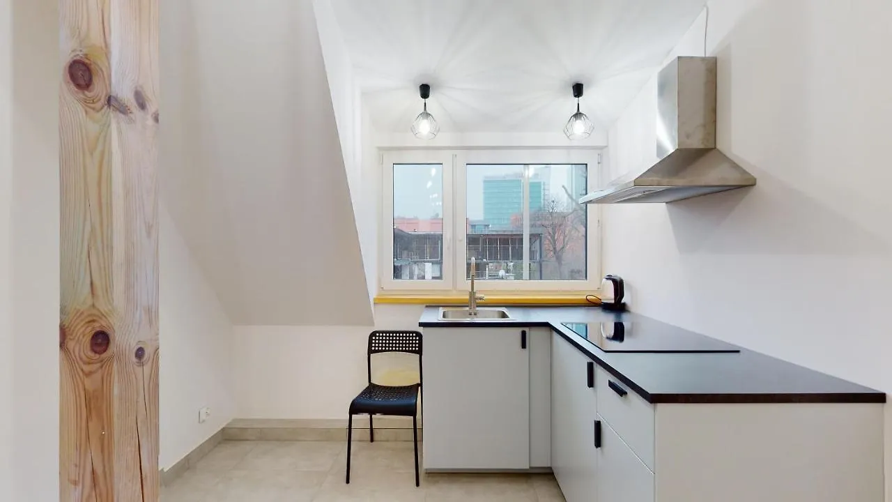Roomspoznan Pl - Apartamenty I Pokoje Polwiejska 20 - 24H Self Check-In Apartment Poznan