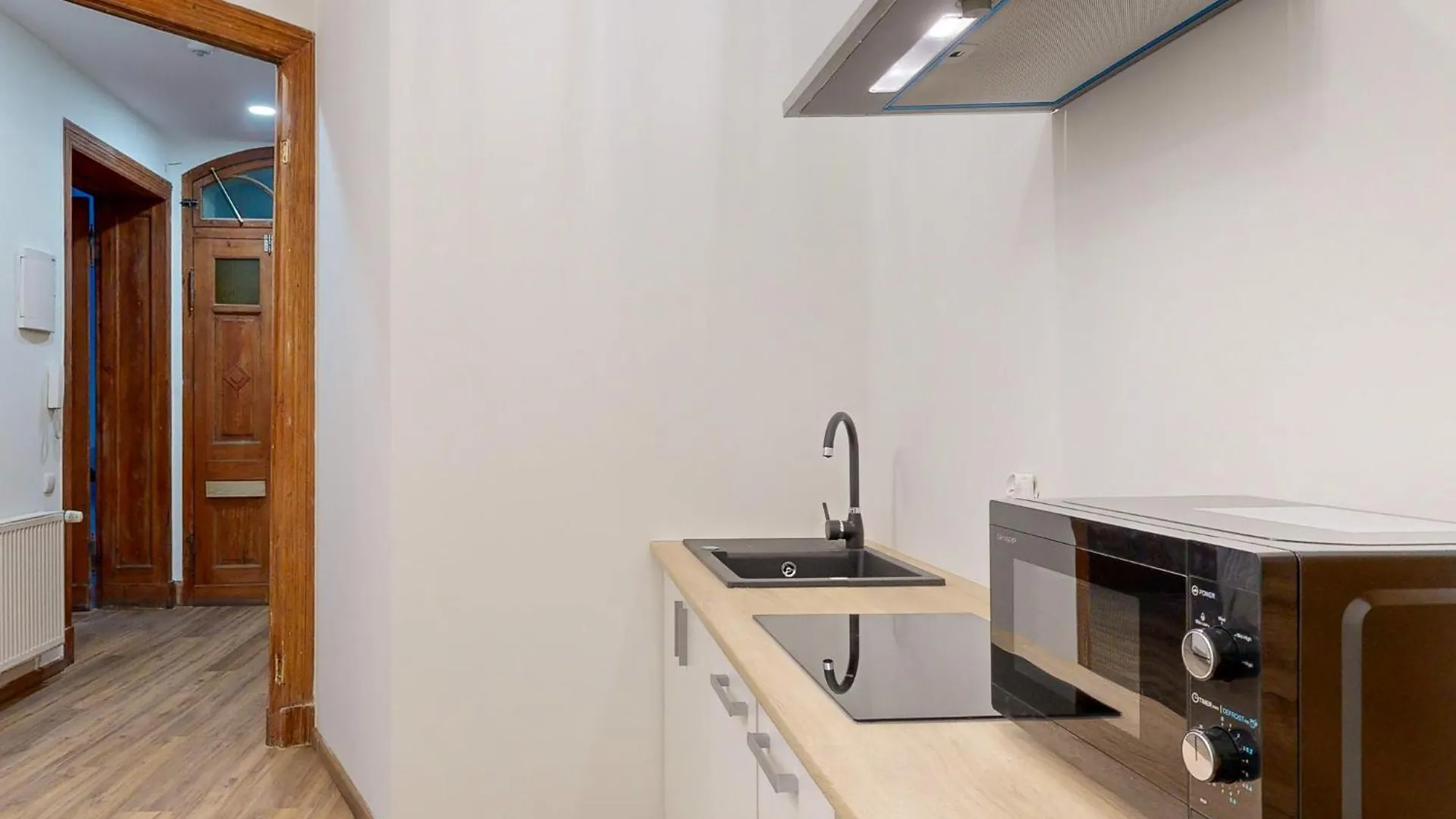 Roomspoznan Pl - Apartamenty I Pokoje Polwiejska 20 - 24H Self Check-In 0*, Poznan Poland