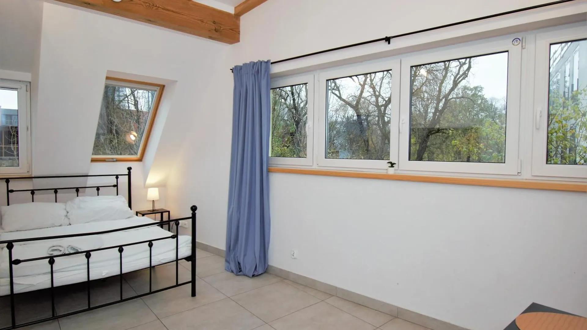Roomspoznan Pl - Apartamenty I Pokoje Polwiejska 20 - 24H Self Check-In 0*, Poznan Poland